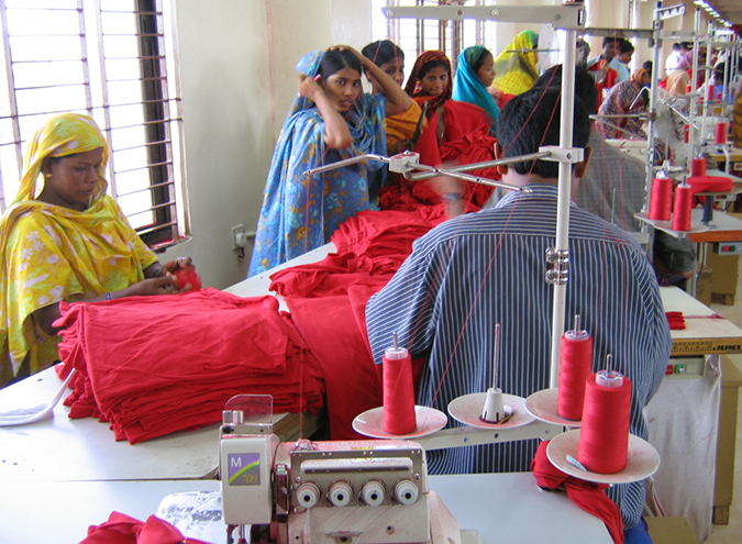 Inside a garments factory in Dhaka, Bangladesh Â© jankie